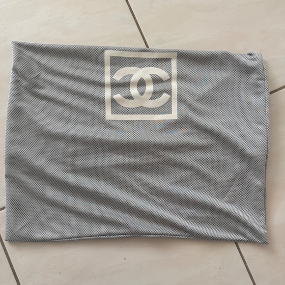 NWOT Authentic CHANEL double flap bag - Picture 6 of 8